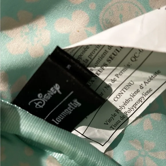 Loungefly Cream Alice in Wonderland Backpack - Picture 4 of 4